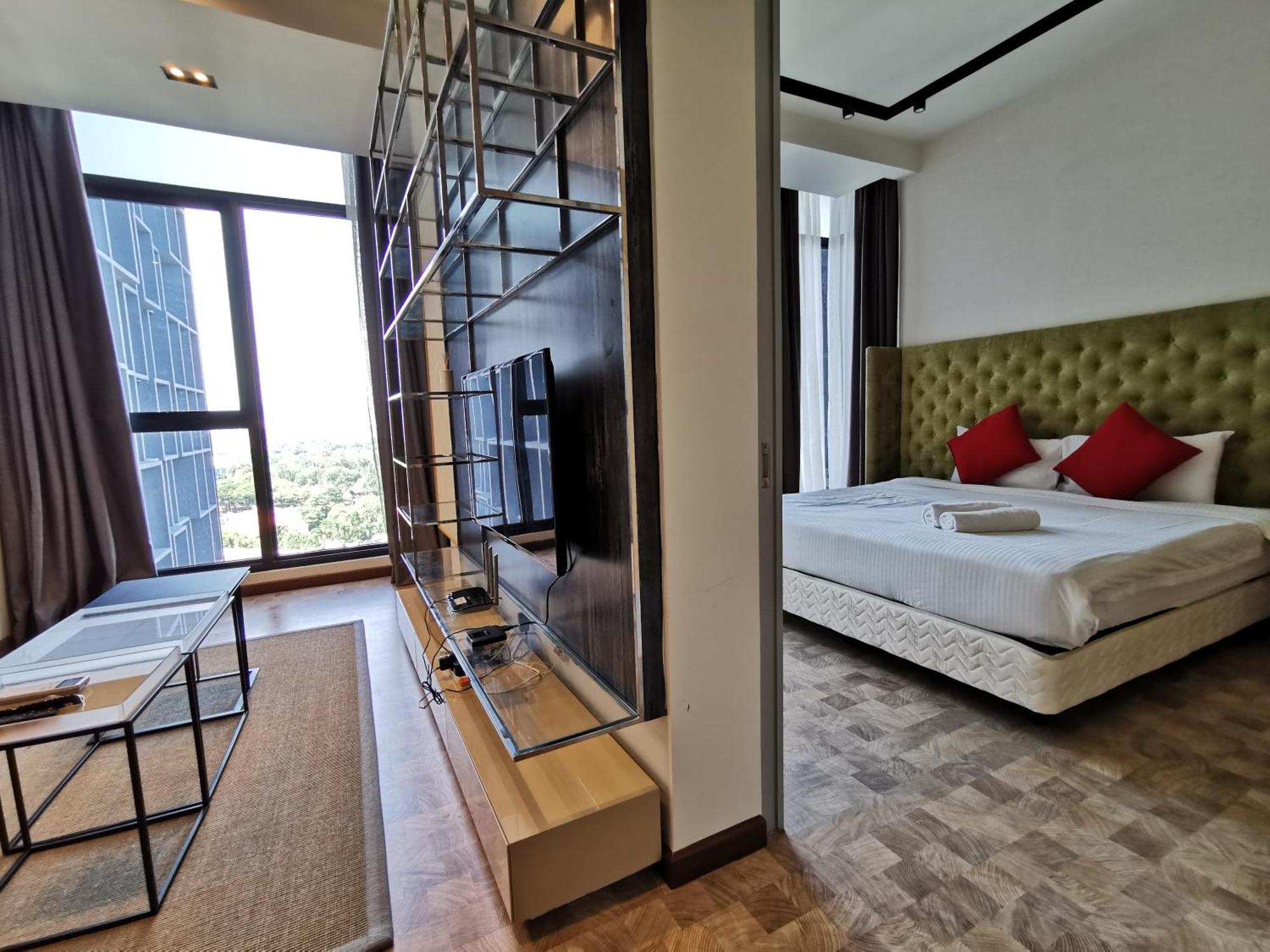 Expressionz Designer Suites Host By Aurora Premium Stay Kuala Lumpur Exterior foto